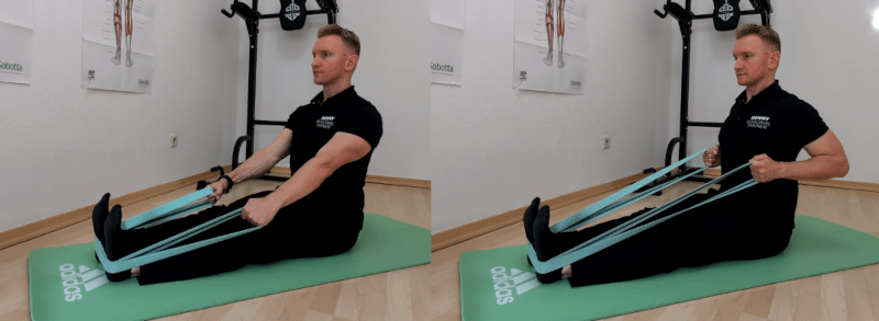 Hohlkreuz Bankdrücken: Denny sitzt am Boden, aufrecht, mit geradem Rücken. Er hält ein Gummiband in den Händen, welches um sein Füße gespannt ist. Das Gummiband hält er einmal mit gestreckten Armen und einmal zur Brust gezogen.